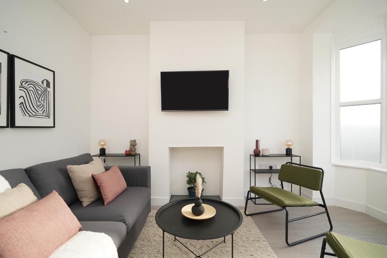 Charlotte House, Entire Private House, Close To City Centre, Wifi เชฟฟิลด์ ภายนอก รูปภาพ